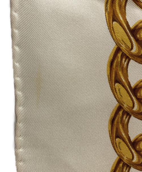 CHANEL（シャネル）CHANEL (シャネル) シルクスカーフ ゴールド×ベージュの古着・服飾アイテム