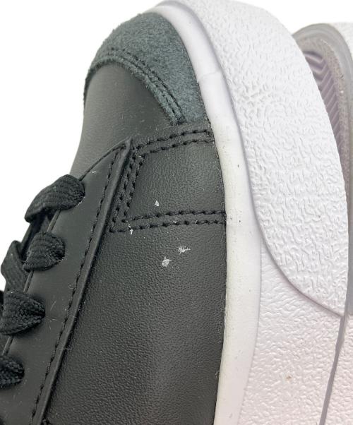 NIKE（ナイキ）NIKE (ナイキ) W Blazer Low Platform ローカットスニーカー ブラック×ホワイト サイズ:SIZE 22.5cmの古着・服飾アイテム