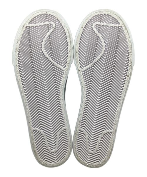 NIKE（ナイキ）NIKE (ナイキ) W Blazer Low Platform ローカットスニーカー ブラック×ホワイト サイズ:SIZE 22.5cmの古着・服飾アイテム
