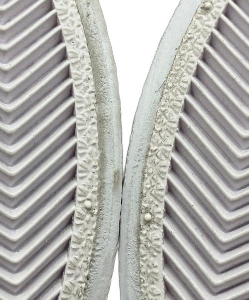 NIKE（ナイキ）NIKE (ナイキ) W Blazer Low Platform ローカットスニーカー ブラック×ホワイト サイズ:SIZE 22.5cmの古着・服飾アイテム