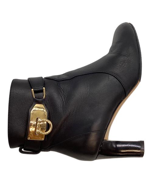 Salvatore Ferragamo（サルヴァトーレ フェラガモ）Salvatore Ferragamo (サルヴァトーレ フェラガモ) ショートブーツ ブラック サイズ:SIZE 22.5cmの古着・服飾アイテム