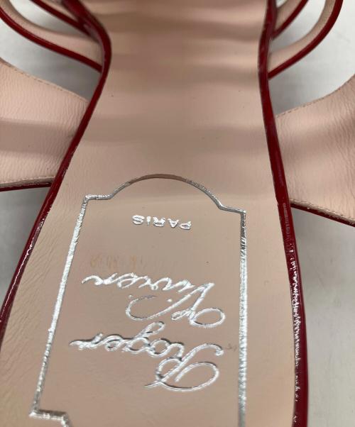 Roger Vivier（ロジェ ヴィヴィエ）Roger Vivier (ロジェ ヴィヴィエ) トレ ヴィヴィエ グルカサンダル レッド サイズ:SIZE 40の古着・服飾アイテム