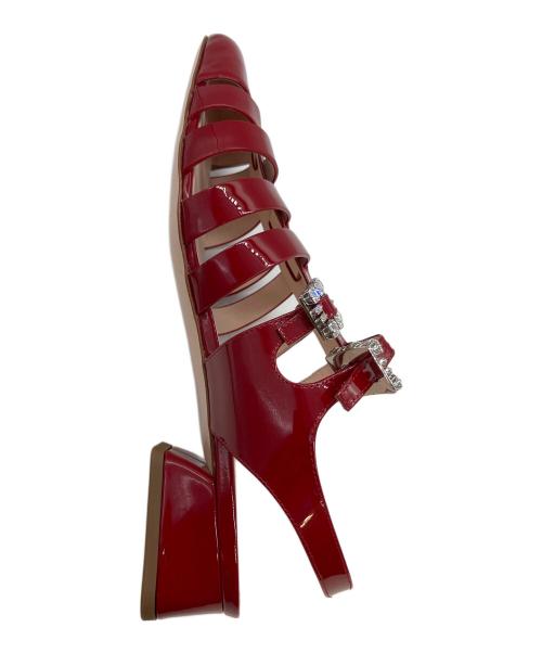 Roger Vivier（ロジェ ヴィヴィエ）Roger Vivier (ロジェ ヴィヴィエ) トレ ヴィヴィエ グルカサンダル レッド サイズ:SIZE 40の古着・服飾アイテム