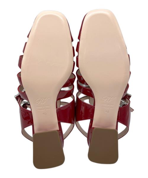 Roger Vivier（ロジェ ヴィヴィエ）Roger Vivier (ロジェ ヴィヴィエ) トレ ヴィヴィエ グルカサンダル レッド サイズ:SIZE 40の古着・服飾アイテム