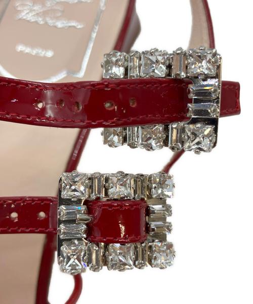 Roger Vivier（ロジェ ヴィヴィエ）Roger Vivier (ロジェ ヴィヴィエ) トレ ヴィヴィエ グルカサンダル レッド サイズ:SIZE 40の古着・服飾アイテム