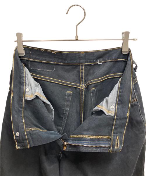 LEVI'S（リーバイス）LEVI'S (リーバイス) 560 デニムパンツ ブラック サイズ:SIZE 78.5cm (W31)の古着・服飾アイテム