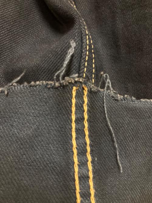 LEVI'S（リーバイス）LEVI'S (リーバイス) 560 デニムパンツ ブラック サイズ:SIZE 78.5cm (W31)の古着・服飾アイテム