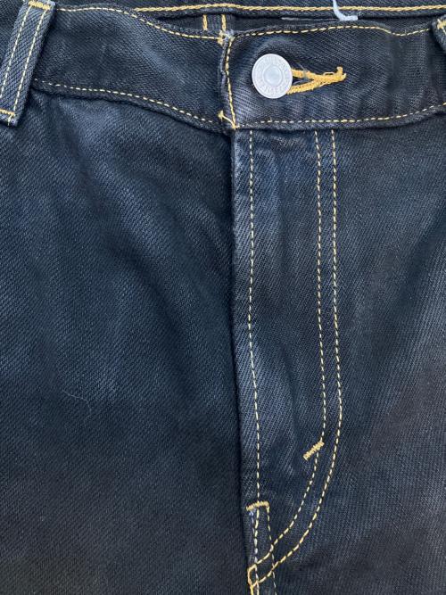 LEVI'S（リーバイス）LEVI'S (リーバイス) 560 デニムパンツ ブラック サイズ:SIZE 78.5cm (W31)の古着・服飾アイテム