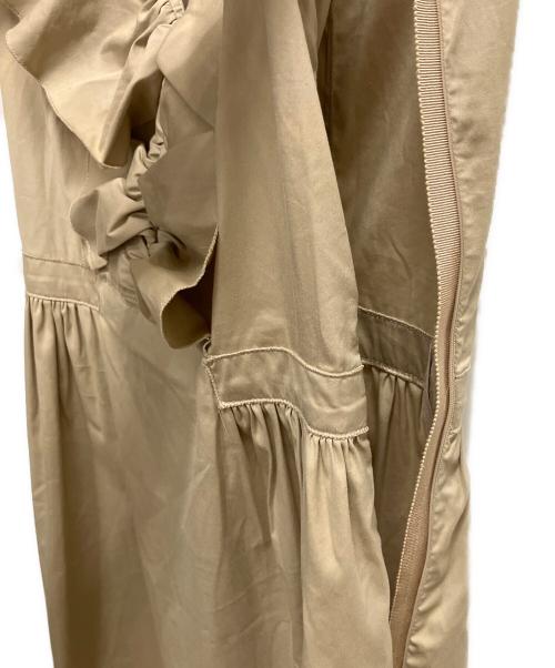 PRADA（プラダ）PRADA (プラダ) ノースリーブワンピース ベージュ サイズ:SIZE 40の古着・服飾アイテム