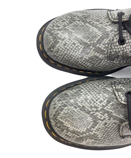Dr.Martens（ドクターマーチン）Dr.Martens (ドクターマーチン) 8ホールブーツ グレー サイズ:SIZE EU43/UK9の古着・服飾アイテム