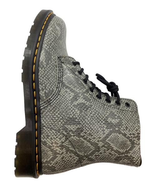 Dr.Martens（ドクターマーチン）Dr.Martens (ドクターマーチン) 8ホールブーツ グレー サイズ:SIZE EU43/UK9の古着・服飾アイテム
