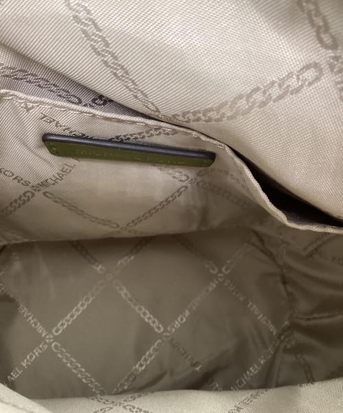 MICHAEL KORS（マイケルコース）MICHAEL KORS (マイケルコース) ショルダーバッグ グリーンの古着・服飾アイテム