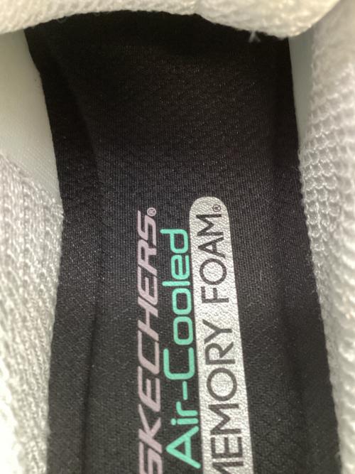 SKECHERS（スケッチャーズ）SKECHERS (スケッチャーズ) ディーライツ ビッゲスト ファン ローカットスニーカー ブラック×ホワイト サイズ:SIZE 25cmの古着・服飾アイテム