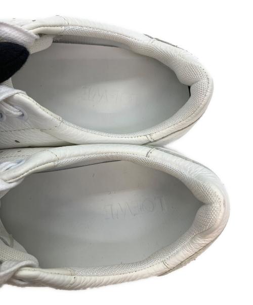 LOEWE（ロエベ）LOEWE (ロエベ) ローカットスニーカー ホワイト サイズ:SIZE 40の古着・服飾アイテム