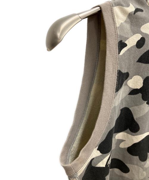 A BATHING APE（アベイシングエイプ）A BATHING APE (アベイシングエイプ) フーディーベスト グレー×ブラック サイズ:SIZE TALLの古着・服飾アイテム