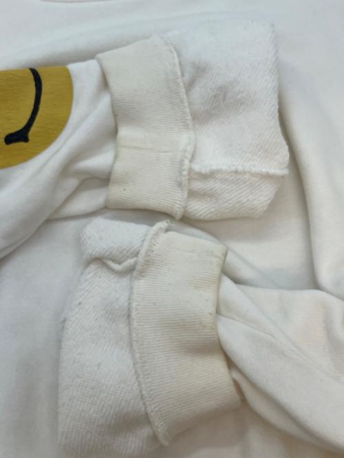 KAPITAL（キャピタル）KAPITAL (キャピタル) スマイリーエルボーパッチクルーネックスウェット ホワイト サイズ:SIZE 3の古着・服飾アイテム