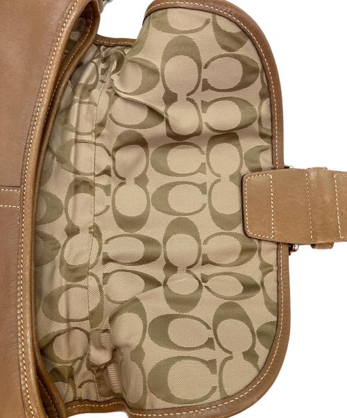 COACH（コーチ）COACH (コーチ) ソーホー スモール レザーダッフル ショルダーバッグ ブラウンの古着・服飾アイテム