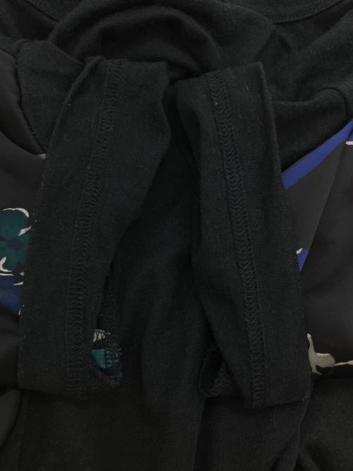 sacai（サカイ）sacai (サカイ) 半袖花柄ブラウス 半袖カットソー ブラック サイズ:SIZE 2の古着・服飾アイテム