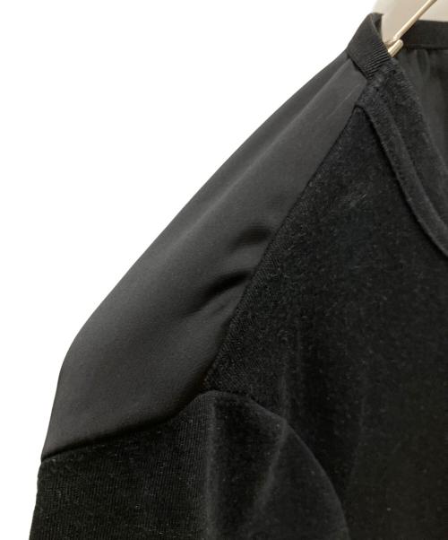 sacai（サカイ）sacai (サカイ) 半袖花柄ブラウス 半袖カットソー ブラック サイズ:SIZE 2の古着・服飾アイテム