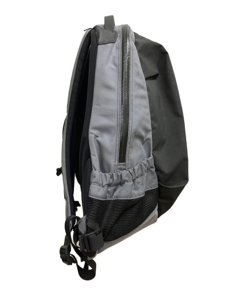 ARC'TERYX（アークテリクス）ARC'TERYX (アークテリクス) BEAMS (ビームス) ARRO16 リュック ブラック×グレー サイズ:容量16Lの古着・服飾アイテム