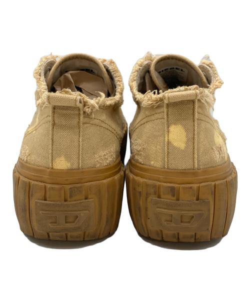 DIESEL（ディーゼル）DIESEL (ディーゼル) ローカットスニーカー ベージュ サイズ:SIZE 24.5cmの古着・服飾アイテム