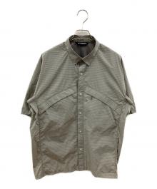 DESCENTE ALLTERRAIN（デザイント オルテライン）の古着「グレイッシュリップストップハーフスリーブシャツ 半袖シャツ」｜グレー