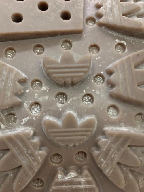 adidas（アディダス）adidas (アディダス) Pharrell Williams (ファレル ウィリアムス) NMD S1 MAHBS “EARTH STRATA” ブラウン×ベージュ サイズ:SIZE 26.5cmの古着・服飾アイテム
