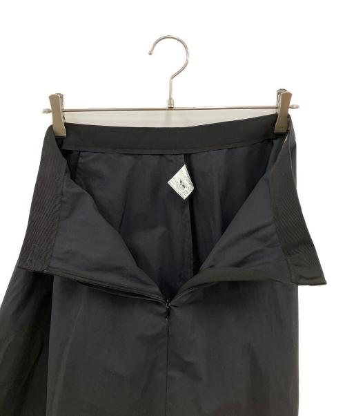 MARGARET HOWELL（マーガレットハウエル）MARGARET HOWELL (マーガレットハウエル) COTTON TAFETTA ロングスカート ブラック サイズ:SIZE 2の古着・服飾アイテム