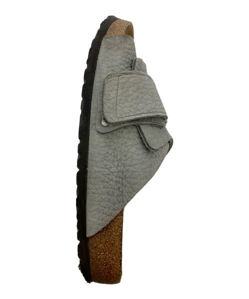 BIRKENSTOCK（ビルケンシュトック）BIRKENSTOCK (ビルケンシュトック) キョウト サンダル グレー サイズ:SIZE 26.5cmの古着・服飾アイテム