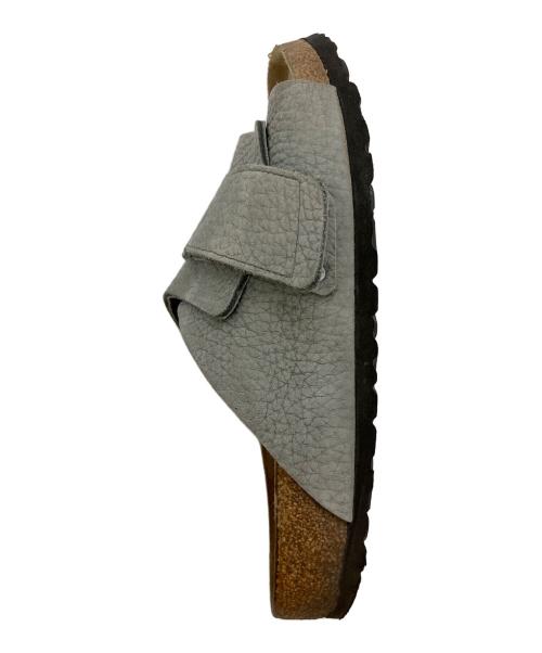 BIRKENSTOCK（ビルケンシュトック）BIRKENSTOCK (ビルケンシュトック) キョウト サンダル グレー サイズ:SIZE 26.5cmの古着・服飾アイテム