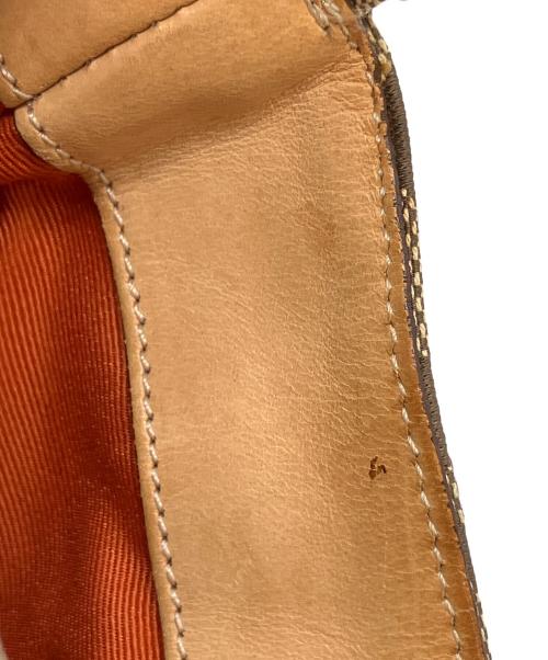 COACH（コーチ）COACH (コーチ) シグネチャー クリップホーボー　ショルダーバッグ ベージュの古着・服飾アイテム