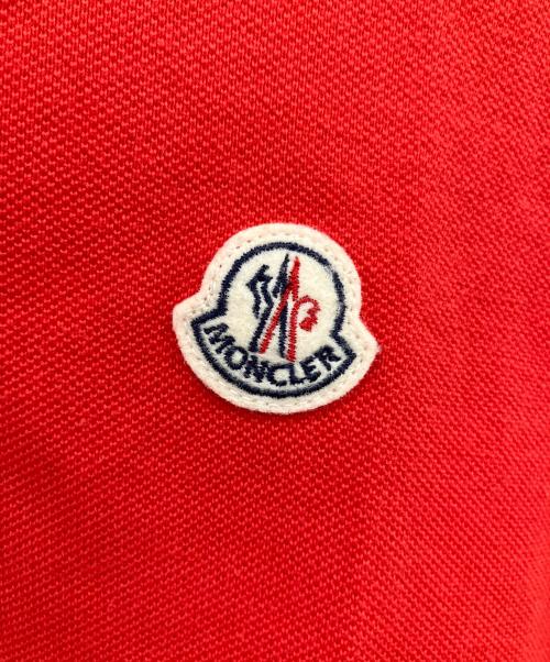 MONCLER（モンクレール）MONCLER (モンクレール) 半袖ポロシャツ レッド サイズ:SIZE Mの古着・服飾アイテム
