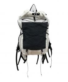 LITEWAY（ライトウェイ）の古着「GRAMLESS PACK 35L バックパック」｜ホワイト×ブラック