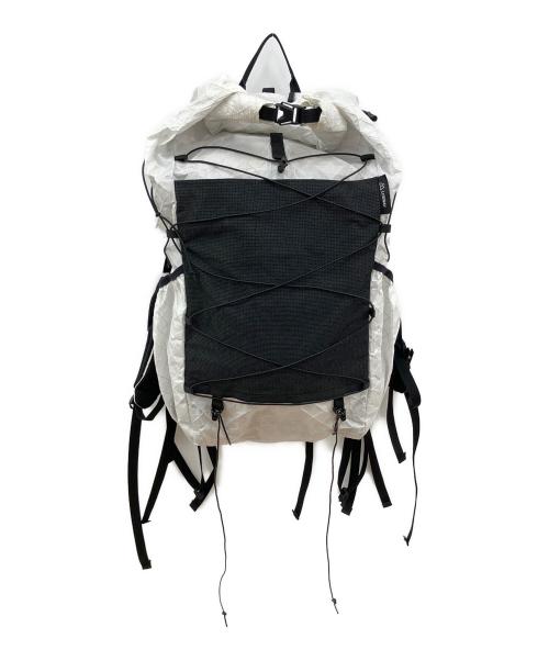 LITEWAY（ライトウェイ）LITEWAY (ライトウェイ) GRAMLESS PACK 35L バックパック ホワイト×ブラックの古着・服飾アイテム