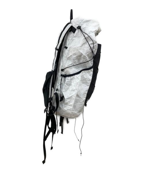 LITEWAY（ライトウェイ）LITEWAY (ライトウェイ) GRAMLESS PACK 35L バックパック ホワイト×ブラックの古着・服飾アイテム
