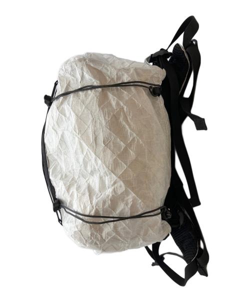 LITEWAY（ライトウェイ）LITEWAY (ライトウェイ) GRAMLESS PACK 35L バックパック ホワイト×ブラックの古着・服飾アイテム