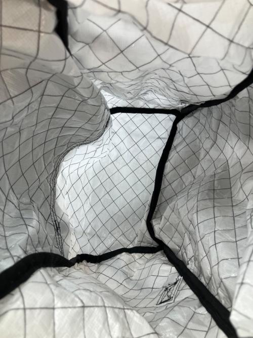 LITEWAY（ライトウェイ）LITEWAY (ライトウェイ) GRAMLESS PACK 35L バックパック ホワイト×ブラックの古着・服飾アイテム