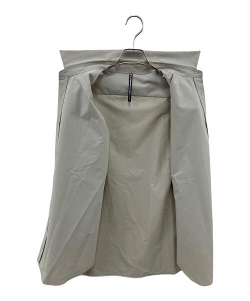DESCENTE ALLTERRAIN（デザイント オルテライン）DESCENTE ALLTERRAIN (デザイント オルテライン) ソロテックスロングスリーブレギュラーカラーシャツ 長袖シャツ ベージュ サイズ:SIZE Mの古着・服飾アイテム