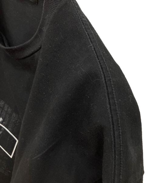 GOD SELECTION XXX（ゴッド セレクション トリプルエックス）GOD SELECTION XXX (ゴッド セレクション トリプルエックス) FRAGMENT DESIGN (フラグメントデザイン) 半袖カットソー ブラック サイズ:SIZE Lの古着・服飾アイテム