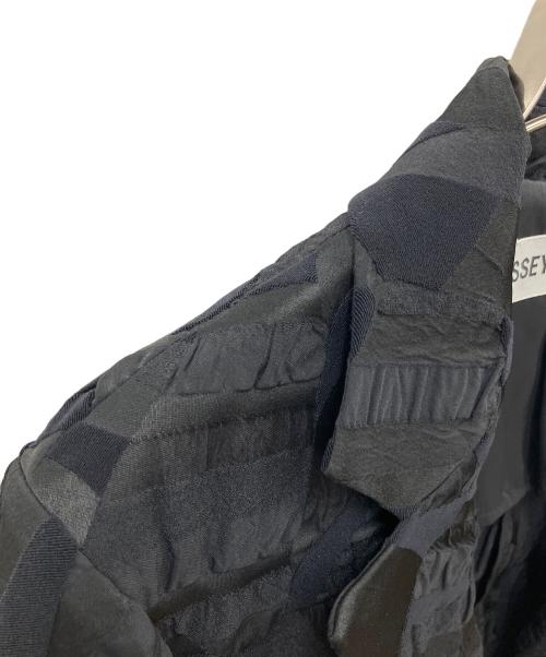 ISSEY MIYAKE（イッセイミヤケ）ISSEY MIYAKE (イッセイミヤケ) ナイロンコート ブラック サイズ:SIZE 2の古着・服飾アイテム
