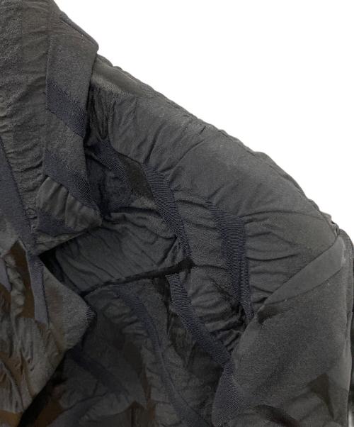 ISSEY MIYAKE（イッセイミヤケ）ISSEY MIYAKE (イッセイミヤケ) ナイロンコート ブラック サイズ:SIZE 2の古着・服飾アイテム