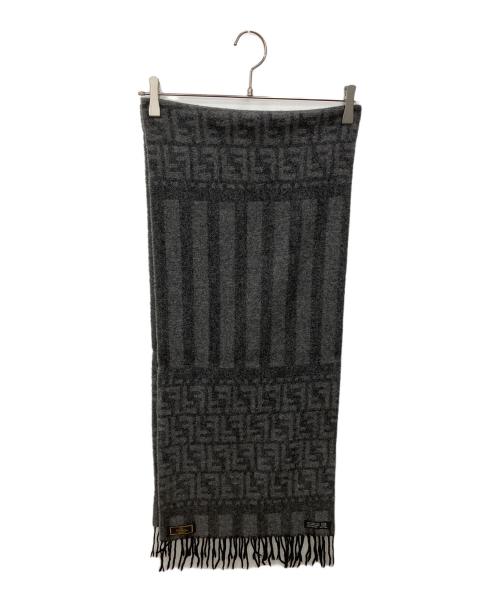 FENDI（フェンディ）FENDI (フェンディ) ズッカ柄マフラー グレーの古着・服飾アイテム