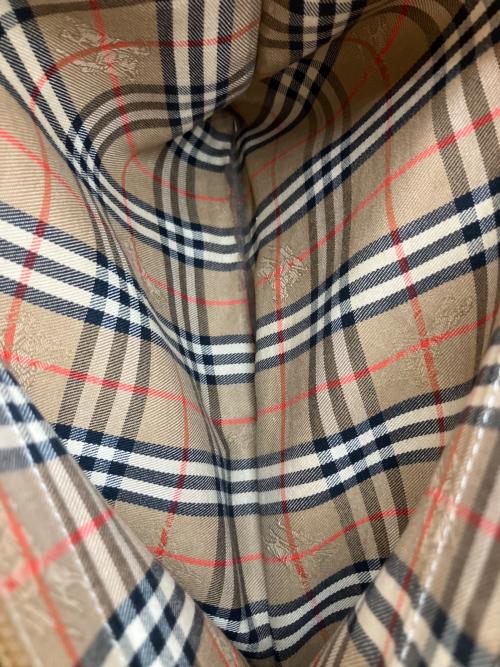 BURBERRY（バーバリー）BURBERRY (バーバリー) ハンドバッグ キャメルの古着・服飾アイテム