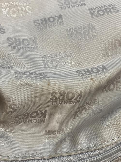 MICHAEL KORS（マイケルコース）MICHAEL KORS (マイケルコース) ベッドフォード 2WAYショルダーバッグ ライトグレーの古着・服飾アイテム