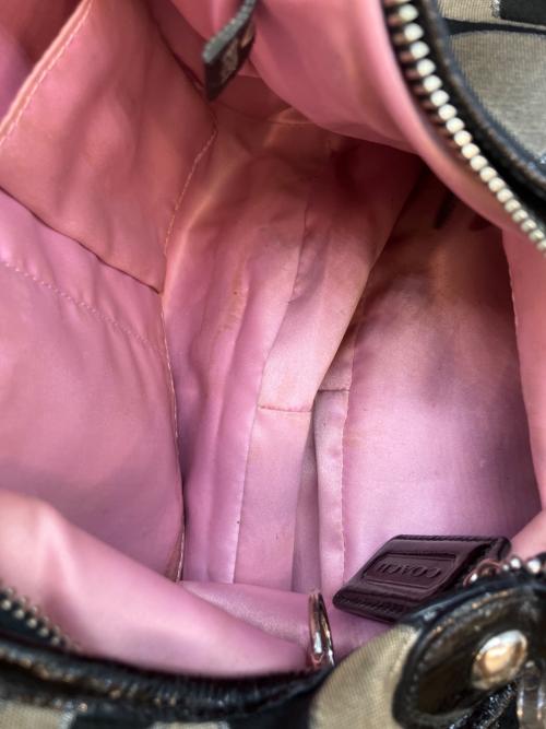 COACH（コーチ）COACH (コーチ) シグネチャー ワンショルダーバッグ グレーの古着・服飾アイテム