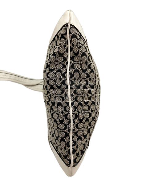 COACH（コーチ）COACH (コーチ) シグネチャー ワンショルダーバッグ ブラックの古着・服飾アイテム