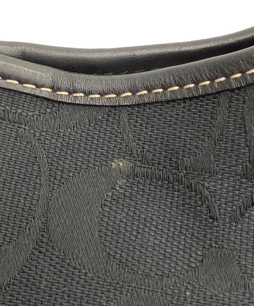 COACH（コーチ）COACH (コーチ) シグネチャー ショルダーバッグ ブラックの古着・服飾アイテム