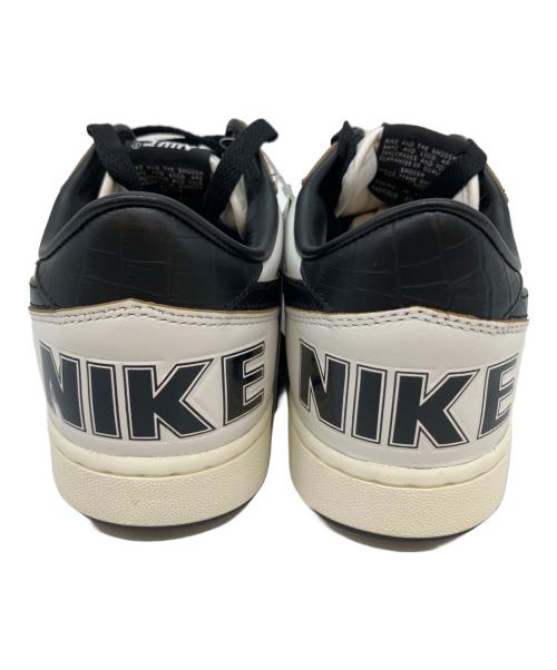 NIKE（ナイキ）NIKE (ナイキ) ターミネーター ロー プレミアム ホワイト×ブラック サイズ:28 未使用品の古着・服飾アイテム