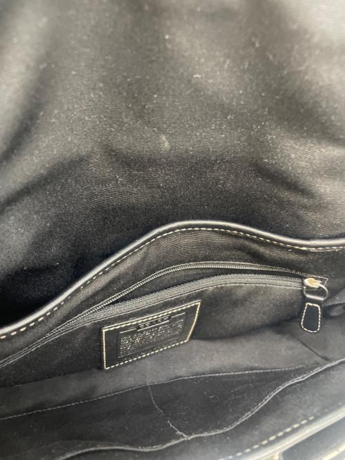 COACH（コーチ）COACH (コーチ) シグネチャー ワンショルダーバッグ ブラックの古着・服飾アイテム