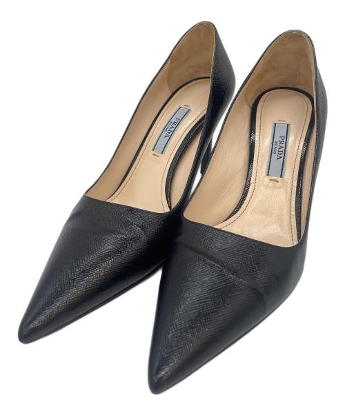 PRADA（プラダ）PRADA (プラダ) ポインテッドトゥパンプス サフィアーノ ハイヒール ブラック サイズ:SIZE 35 1/2の古着・服飾アイテム